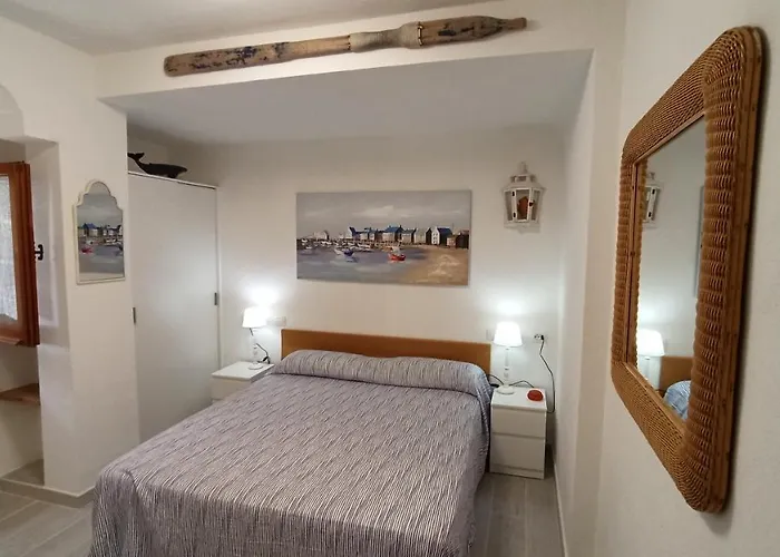 Villino Corallo Roby Feriehus *